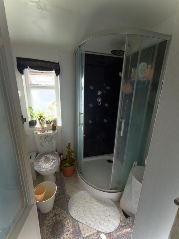 Property photo 2 of 4