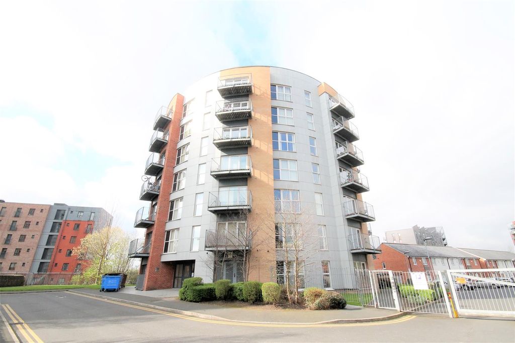 Property photo 1 of 19 Thedrum1