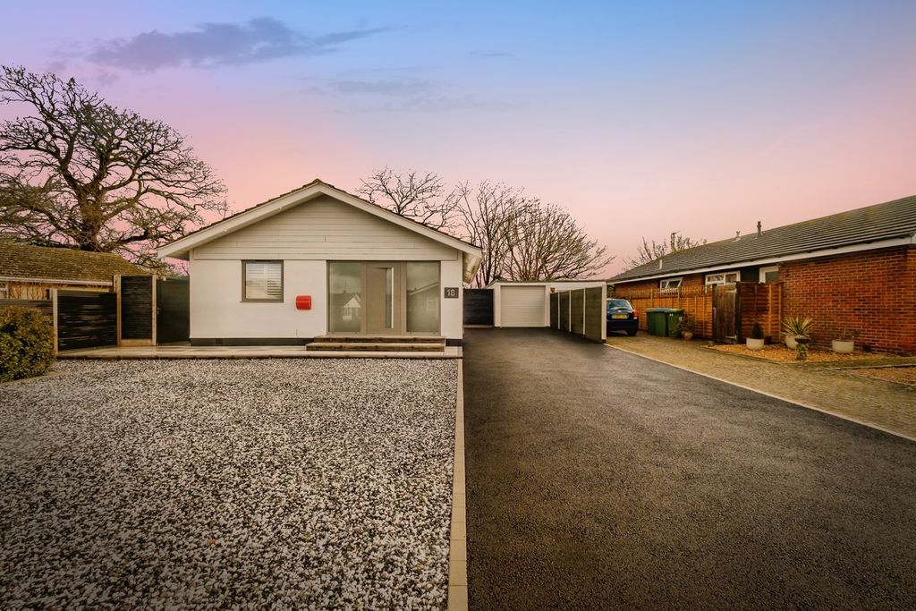 Property photo 2 of 24 Pbox-Img.Jpg