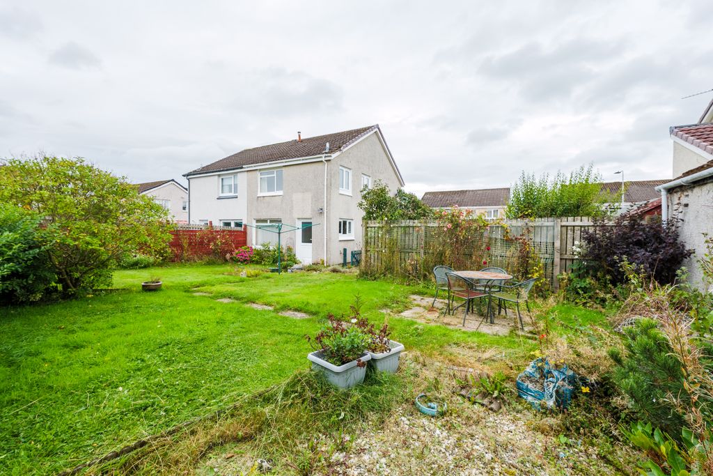 Property photo 2 of 13