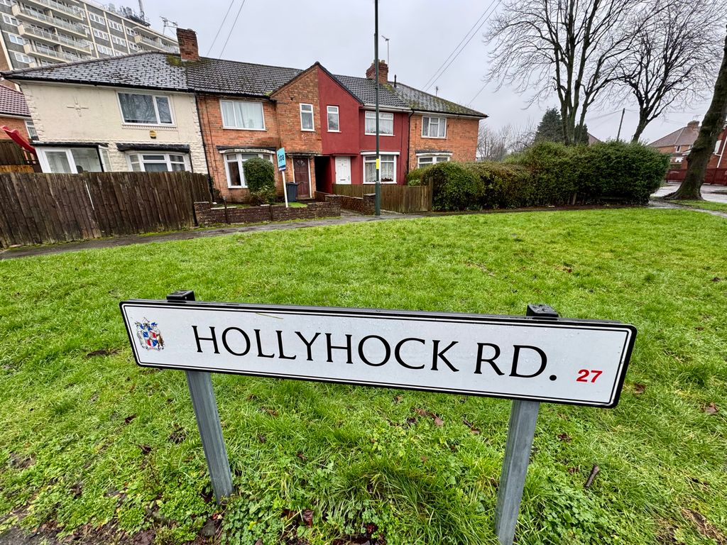 Property photo 2 of 4 Green