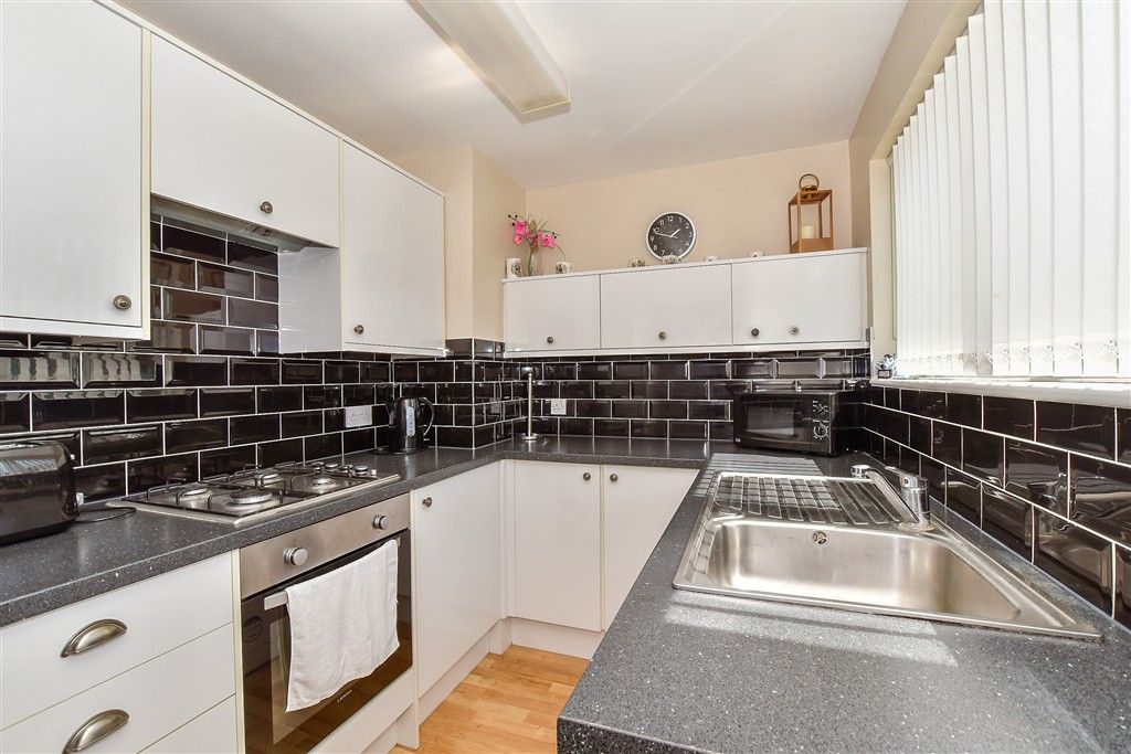 Property photo 2 of 13 Kitchen