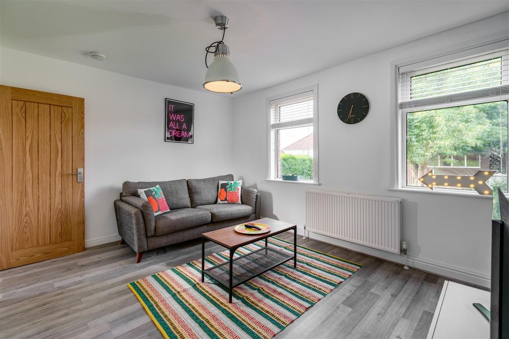 Property photo 1 of 9 1.Jpg