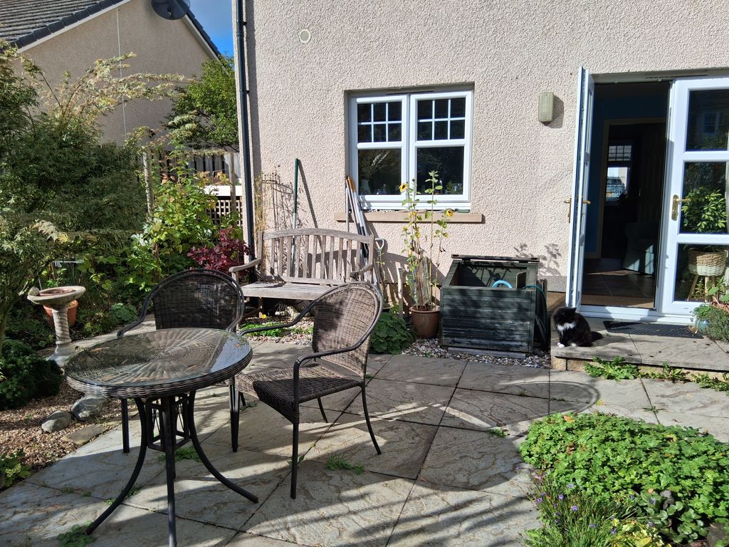 Property photo 3 of 16