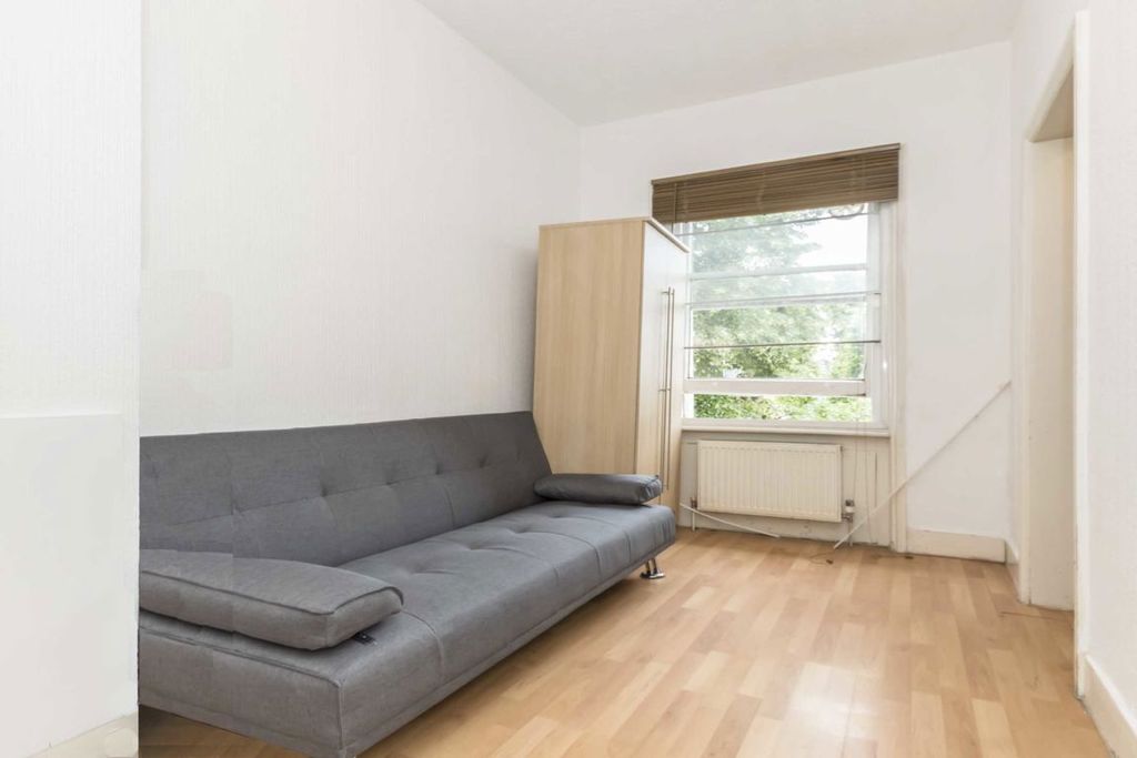 Property photo 2 of 2