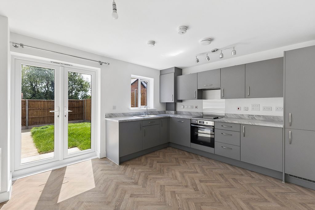Property photo 2 of 13 Hardwick Kitchen