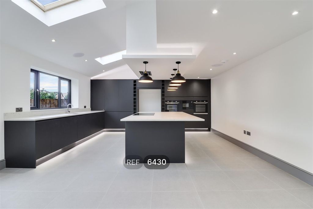 Property photo 3 of 36 Kitchen/Living Area