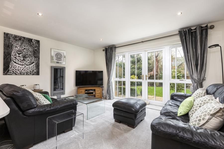 Property photo 3 of 18