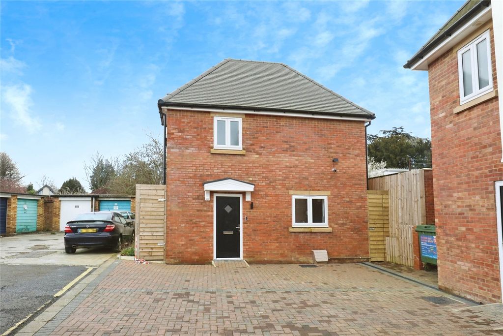 Property photo 1 of 13 Picture No. 15