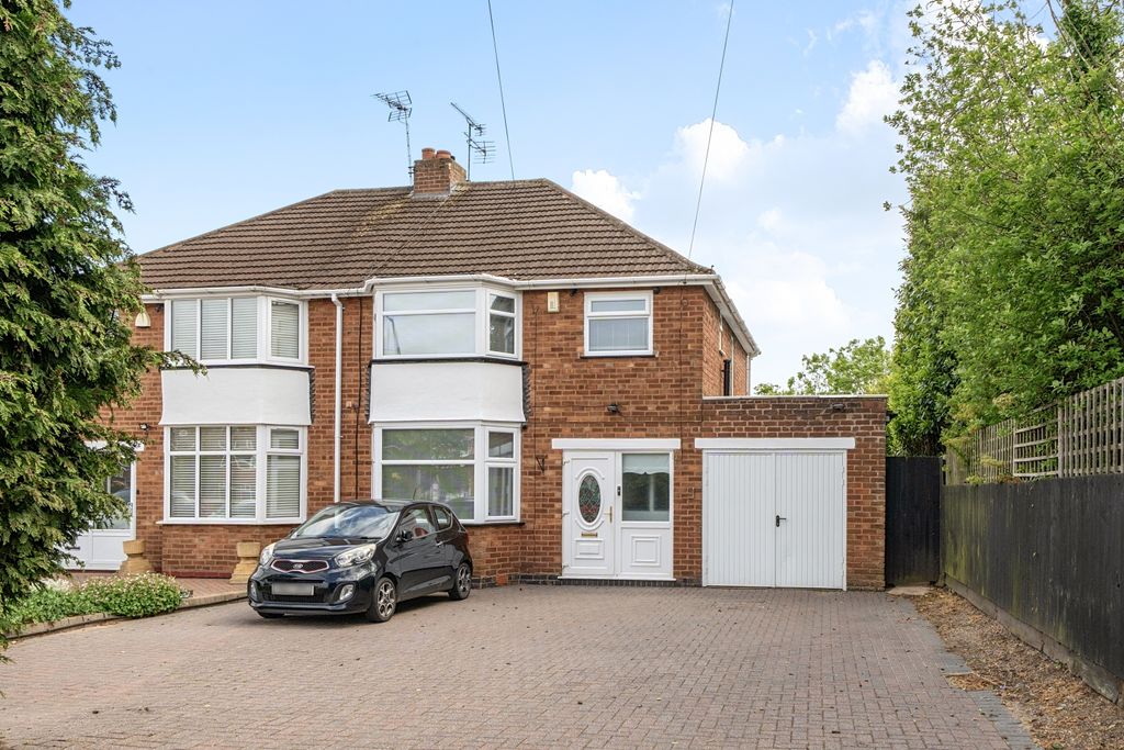 Property photo 1 of 18 1458451-17-6A0Db7Fec734d