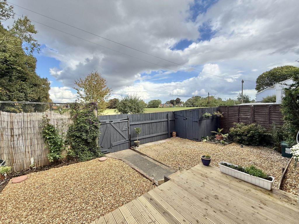 Property photo 3 of 24 Photo 7