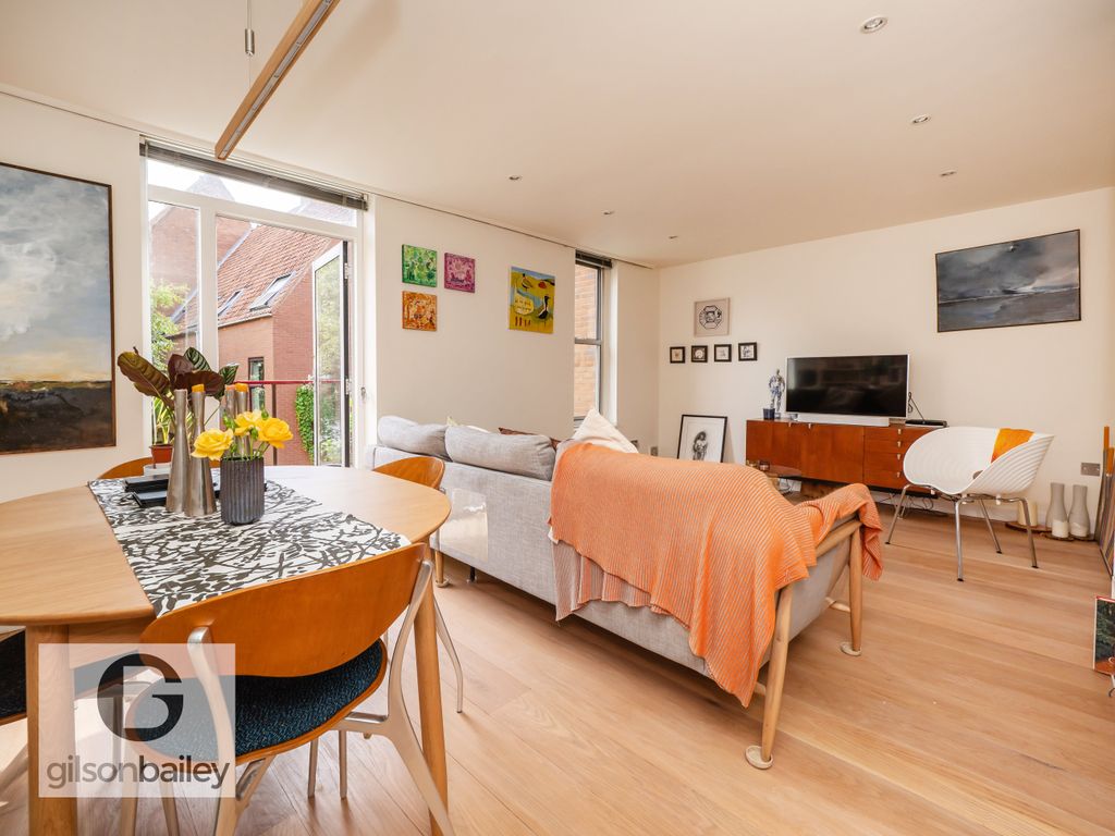 Property photo 3 of 15 31Friarscourt-34