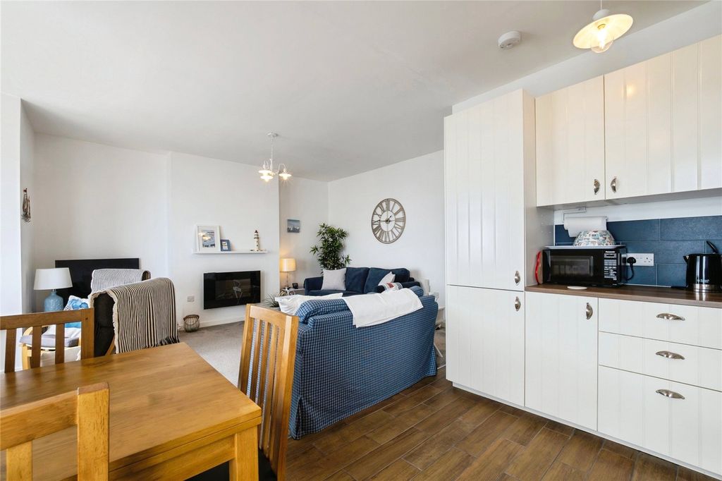 Additional image 9 of 1 bed flat for saleSea Lawn Terrace, Dawlish, Devon EX7
