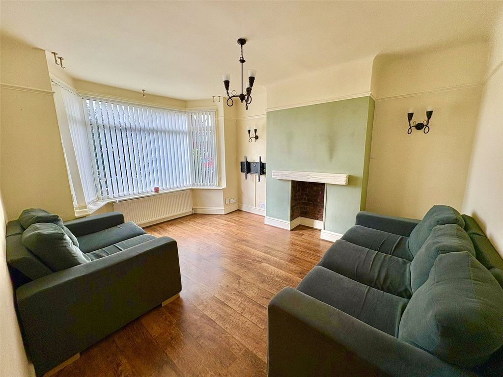 Property photo 3 of 15 Picture No. 19