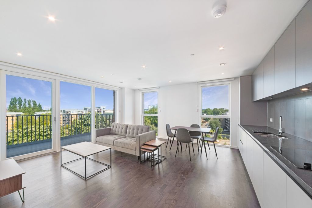 Property photo 1 of 12 Living Area