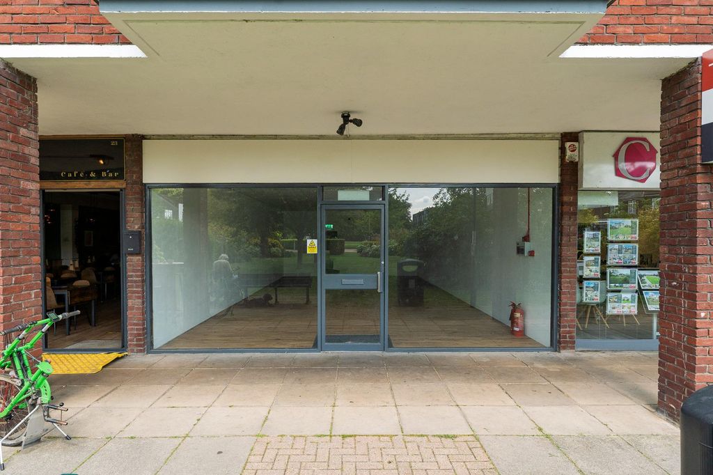 Property photo 3 of 3