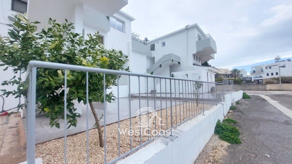 Property photo 1 of 28