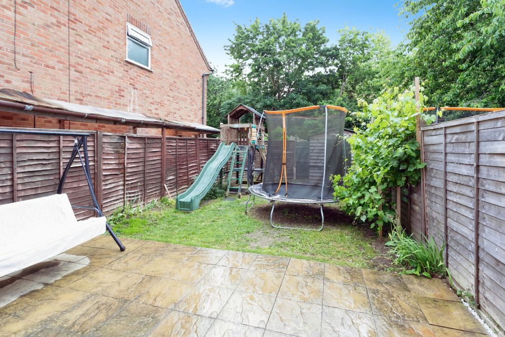 Property photo 3 of 20