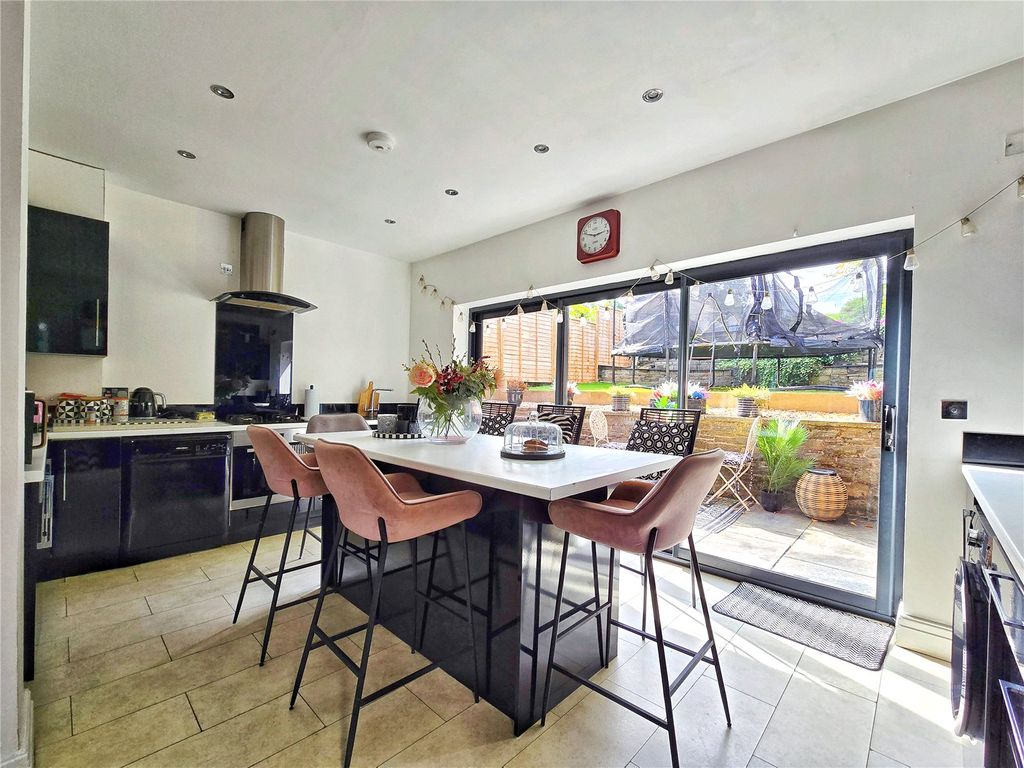 Property photo 2 of 44 Stylish Kitchen