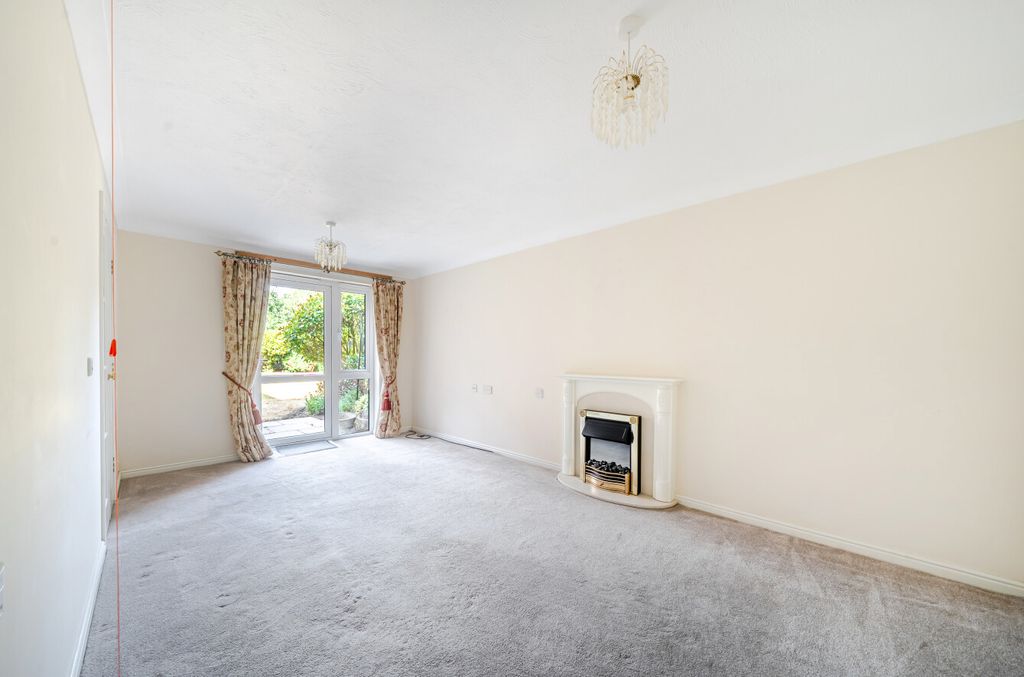 Property photo 2 of 12 1487494-14-6A687E...