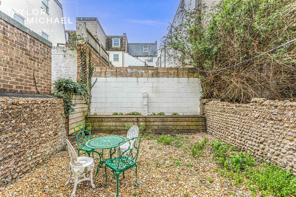 Additional image 18 of 6 bed maisonette to rentLewes Road, Brighton BN2
