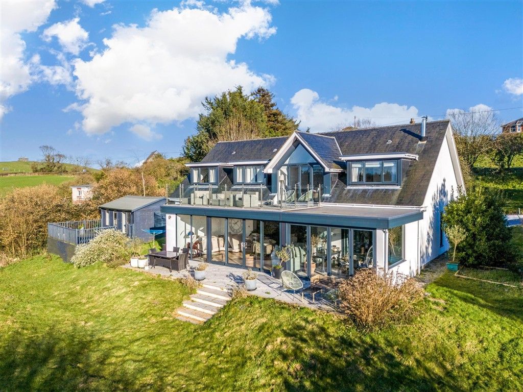 Property photo 1 of 21 Elevated Rear*