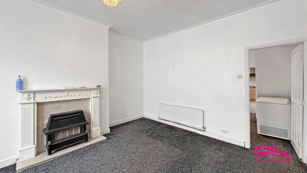 Property photo 3 of 14 Untitled Design - 2026-04-20T125532.443.Png