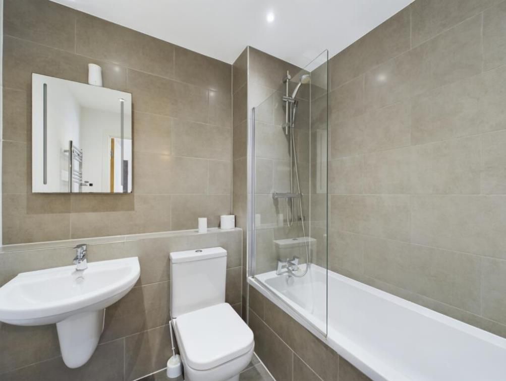 Property photo 3 of 5 Bathroom