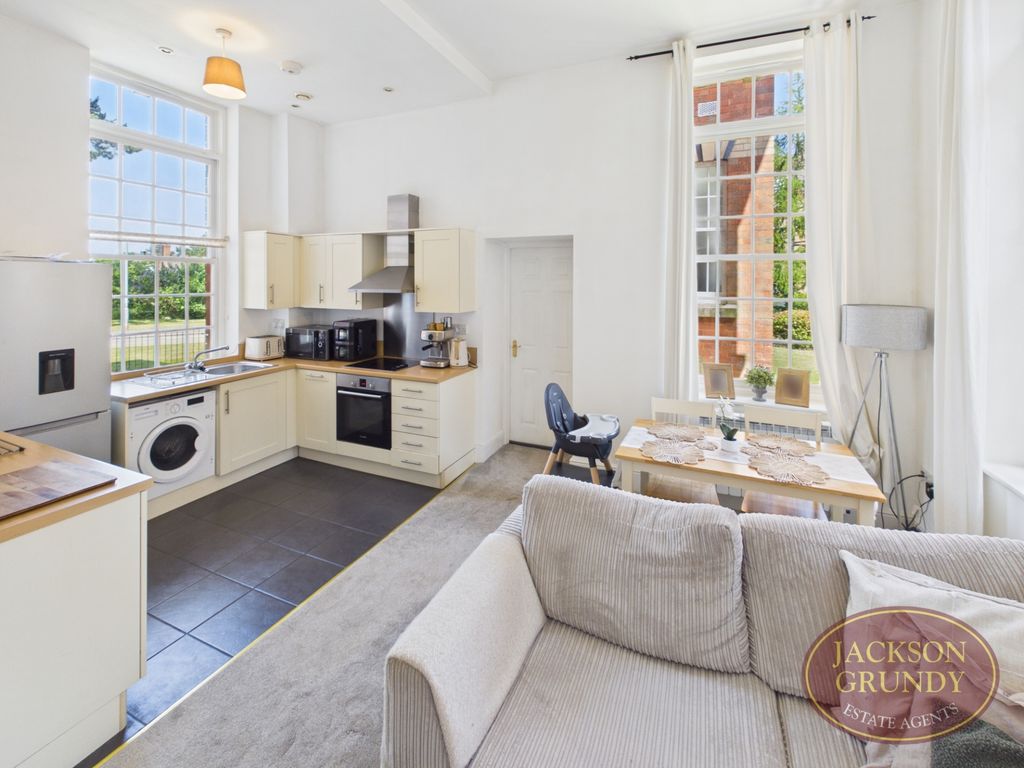 Property photo 3 of 16 Keystone House