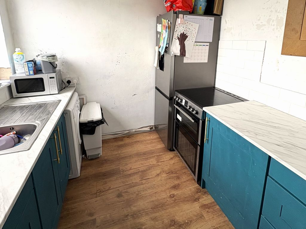 Property photo 2 of 13 Photo 9