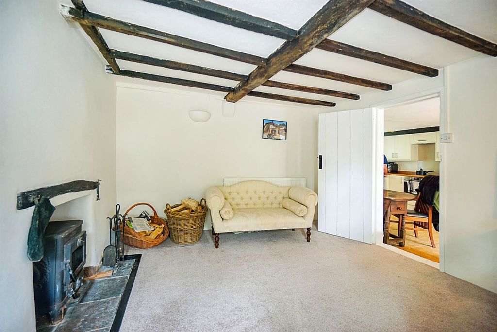 Property photo 2 of 14