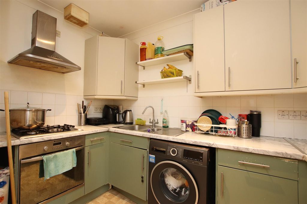 Property photo 3 of 8 Img_5127.Jpg