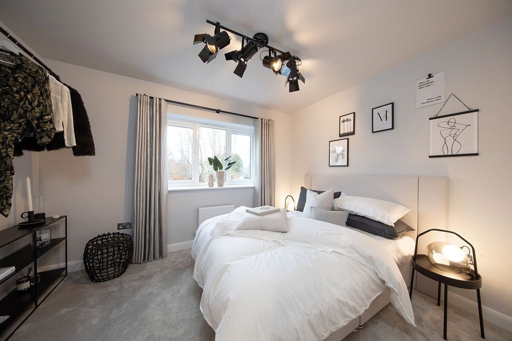 Property photo 3 of 4