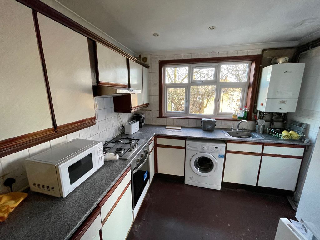 Additional image 4 of 3 bed terraced house for saleShell Road, London SE13