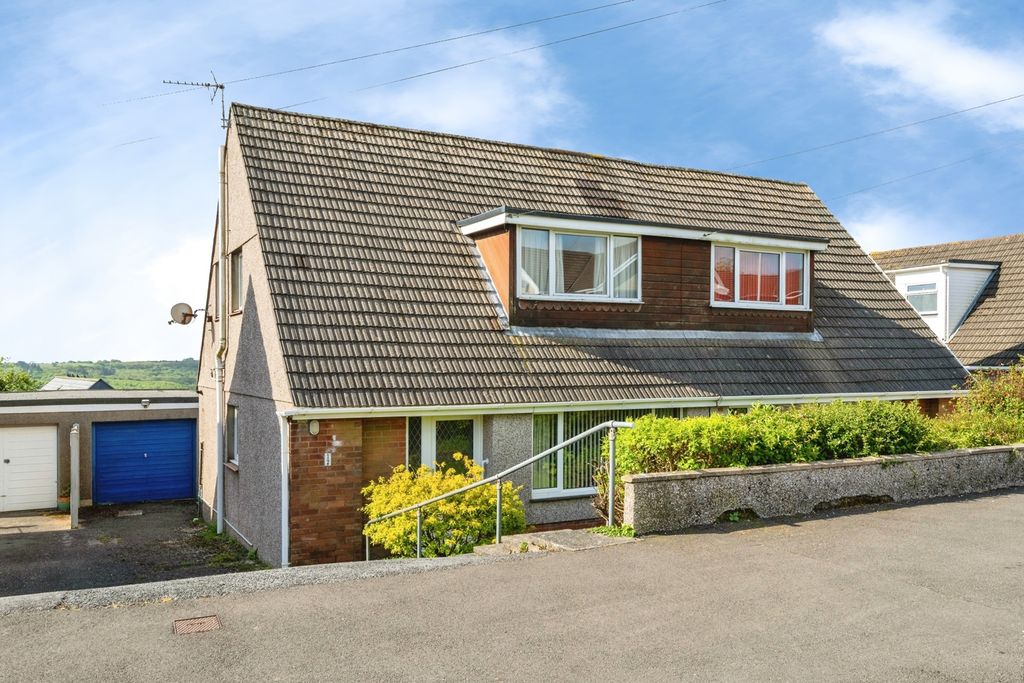 Property photo 1 of 23 Pbox-Img.Jpg