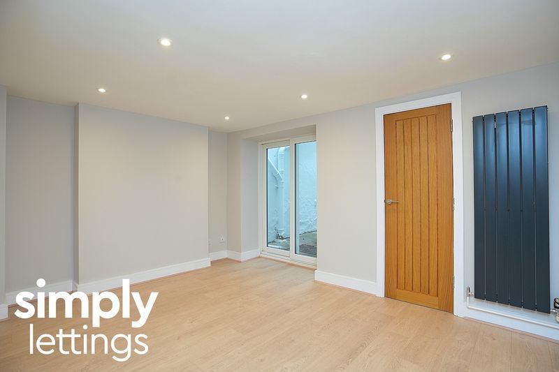 Property photo 2 of 12 Photo 10