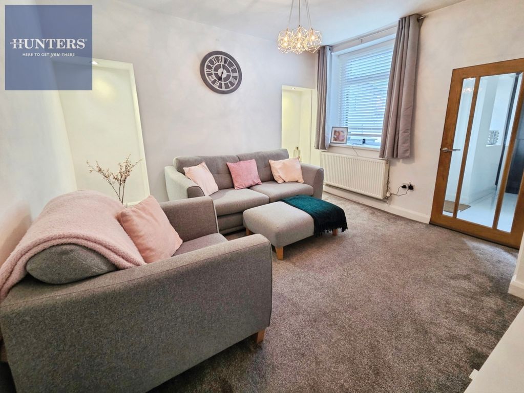 Property photo 2 of 14 Pbox-Img.Jpg