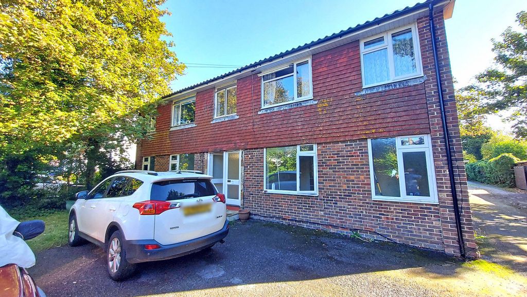 Property photo 1 of 5