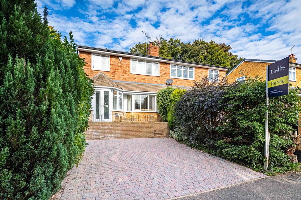 Property photo 1 of 17 Picture No. 02