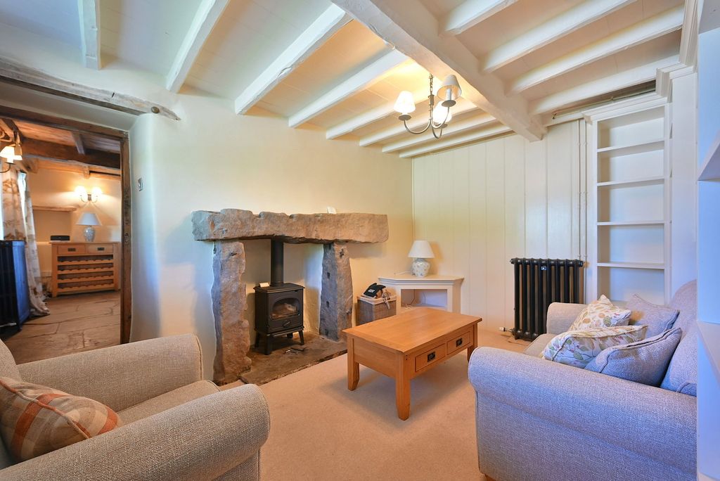 Property photo 2 of 16