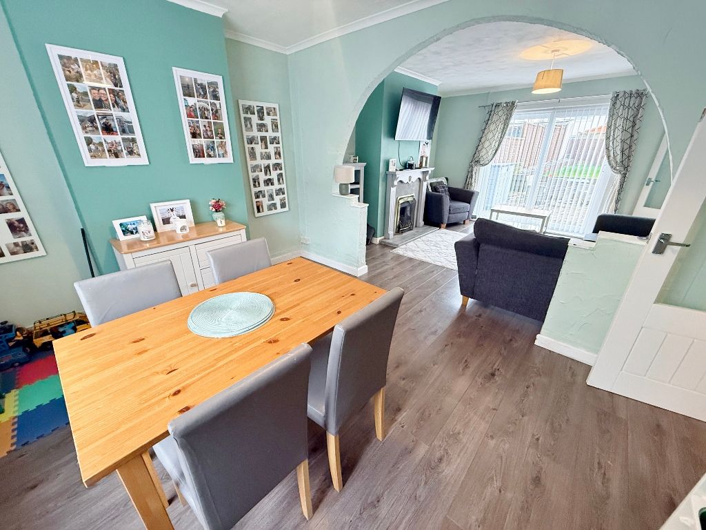 Property photo 3 of 15 Picture 3