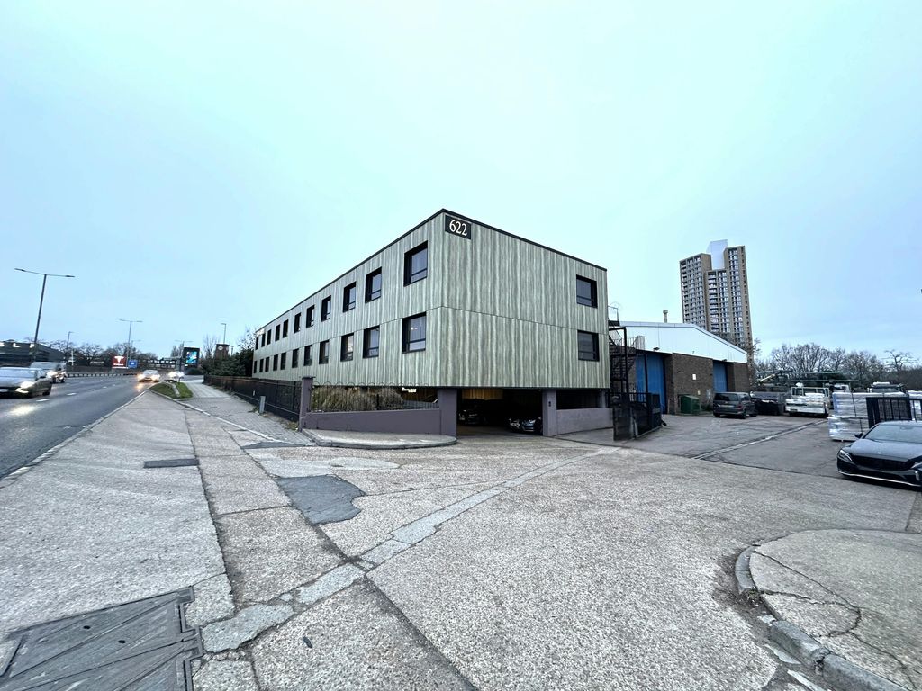 Property photo 1 of 9 20260114_155952440_Ios.Jpg