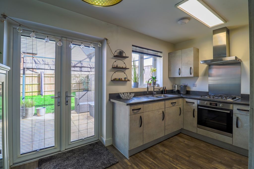 Property photo 3 of 16 Kitchen-1