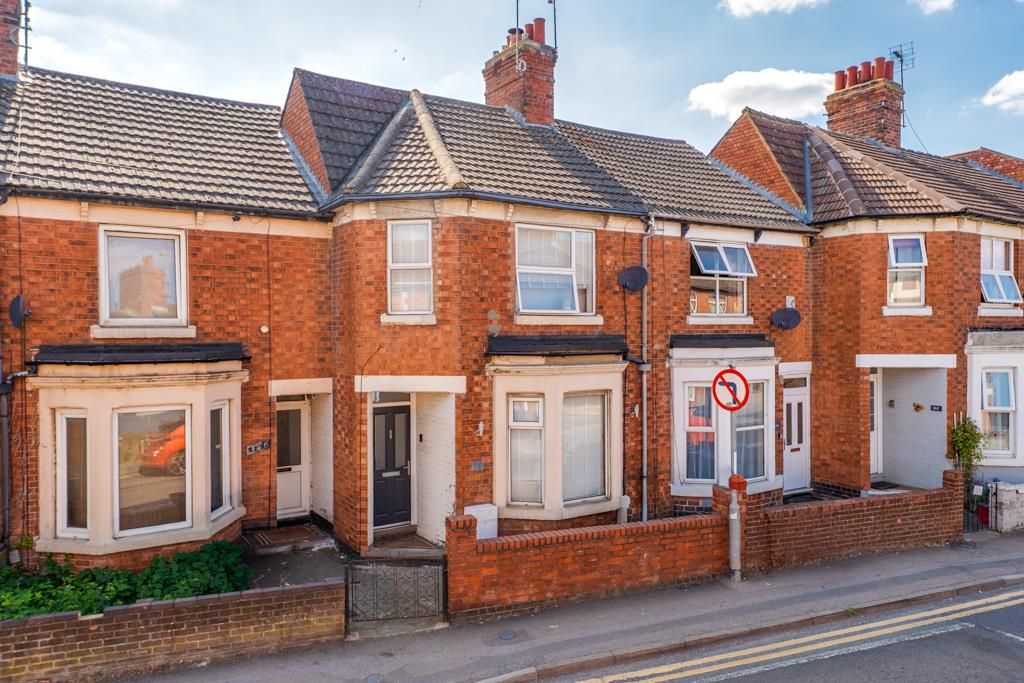 Property photo 1 of 33 158 Bath Road, Kettering (27 Of 33).Jpg