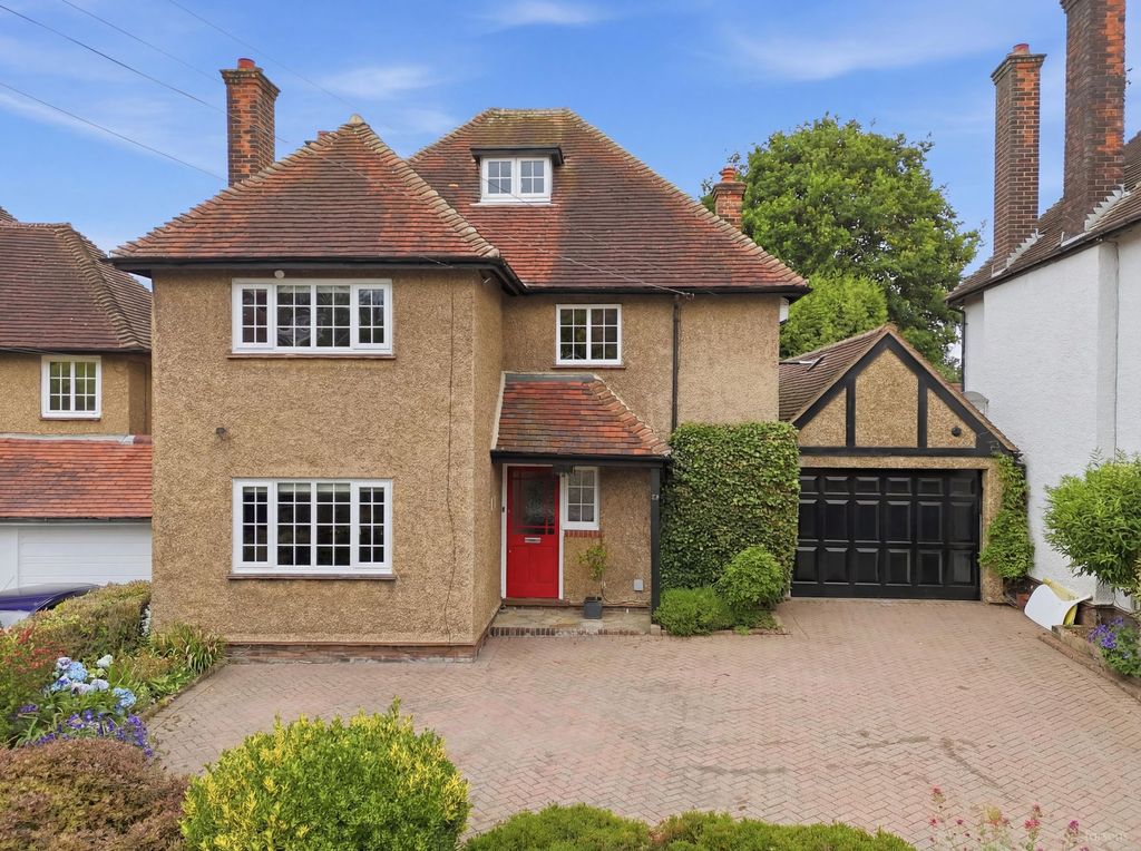 Property photo 1 of 39