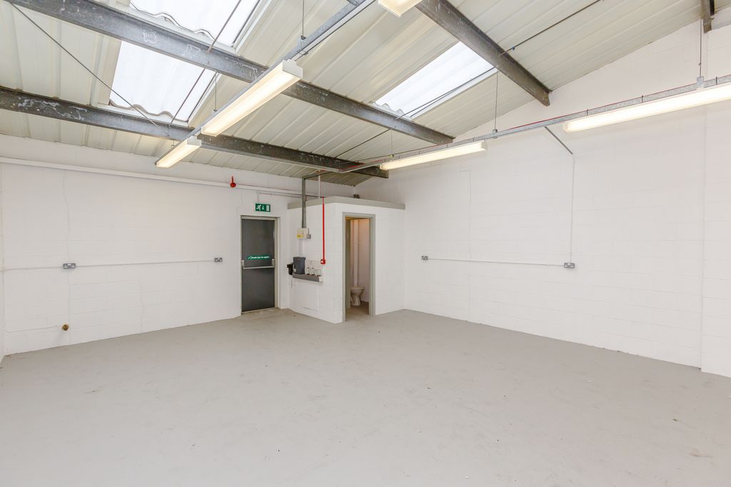 Property photo 3 of 5 Industrial Unit To Let At Compass Industrial Park, Liverpool, L24 1Ya