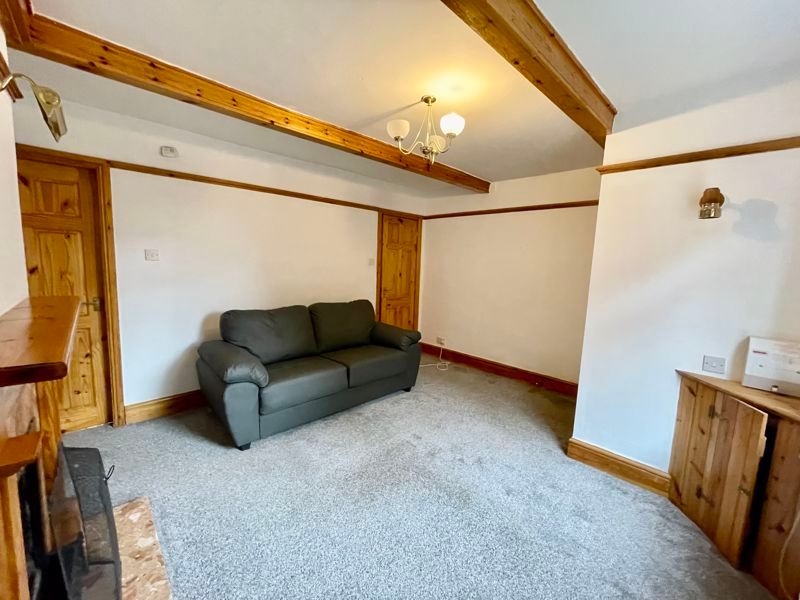 Property photo 3 of 14 Photo 9