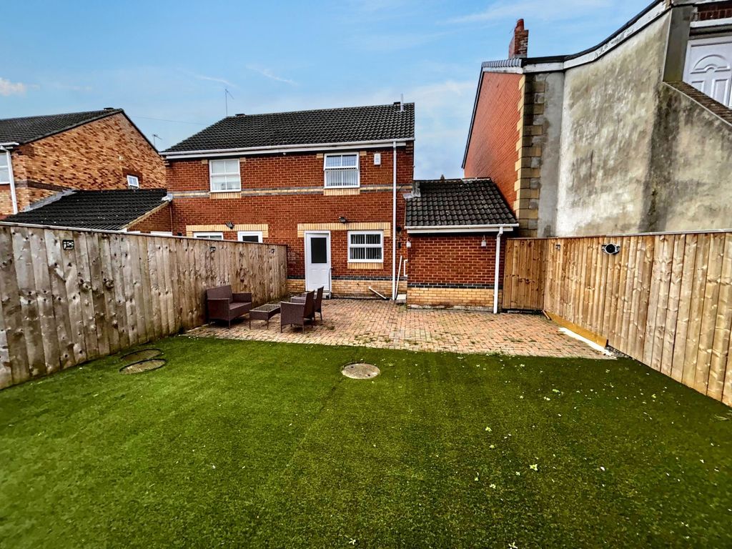 Property photo 3 of 13