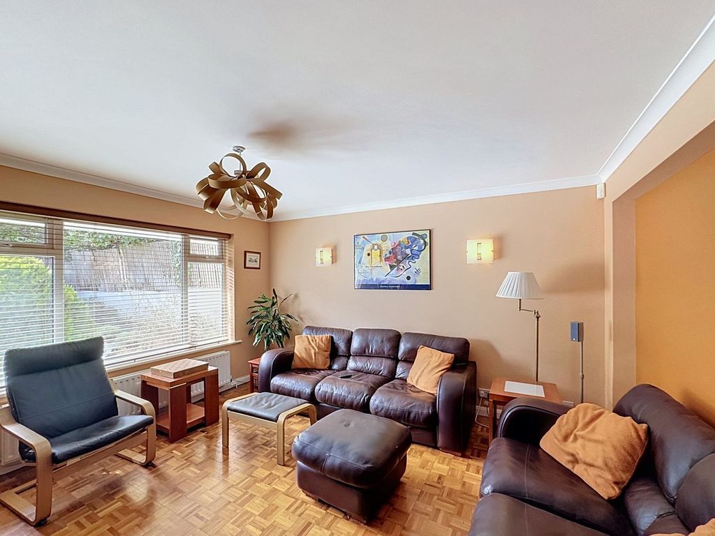 Property photo 2 of 24