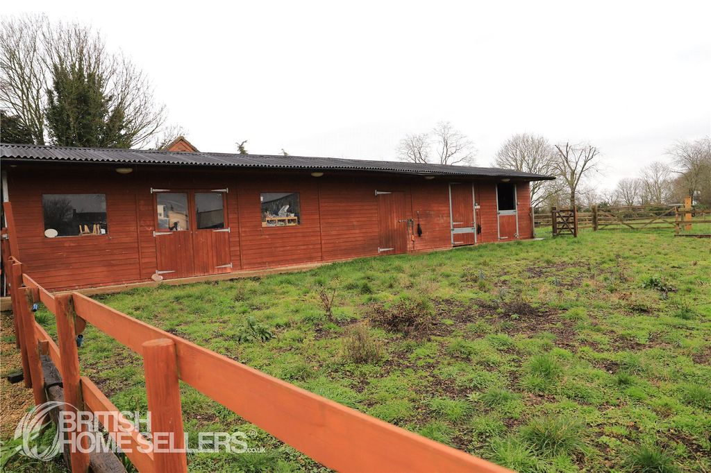 Property photo 2 of 31 Picture No. 25